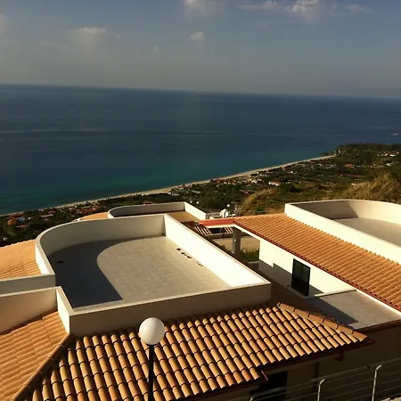 Villa Costa Degli Dei *