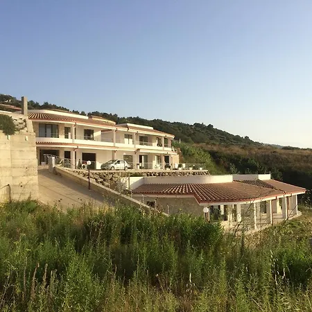 Villa Costa Degli Dei *